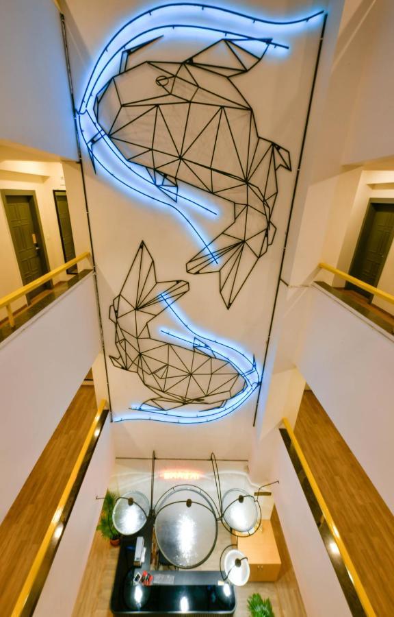 Banzai Rooms Нашик Екстериор снимка