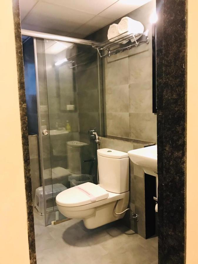Banzai Rooms Нашик Екстериор снимка