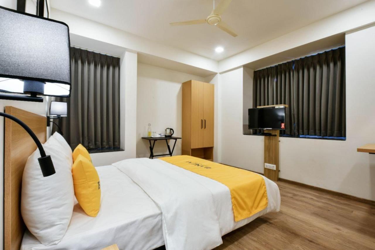 Banzai Rooms Нашик Екстериор снимка